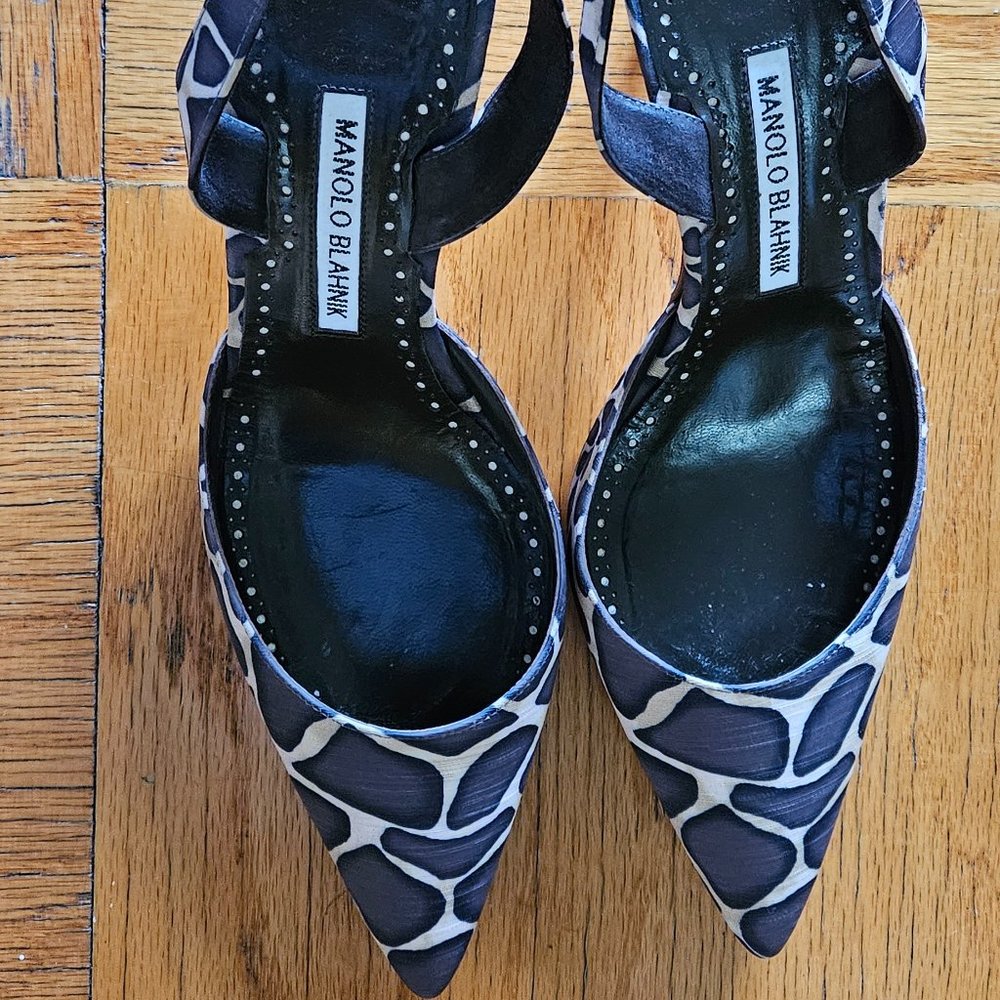BARELY WORN: Manolo Blahnik Carolyne EU 39/US 8.5